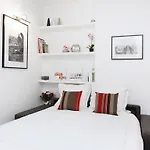 Charming 2Br-2Ba Between Le Marais & Le Louvre *
