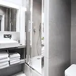 Appartamento Charming 2br-2ba Between Le Marais & Le Louvre