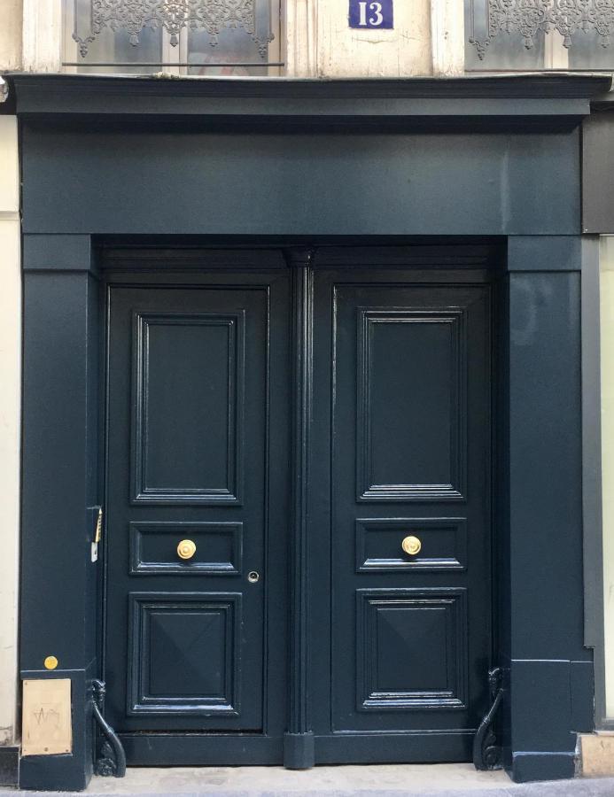 Appartamento Charming 2br-2ba Between Le Marais & Le Louvre Parigi